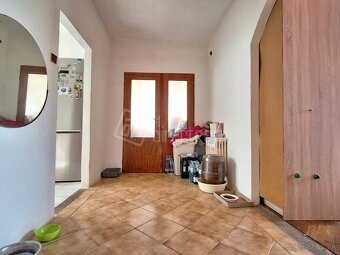 Rodinný dom s dvomi bytovými jednotkami v pokojnej loka… - 5