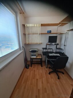 Veľký 3-izbový byt na sídlisku SNP/rezervovaný - 5