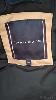 TOMMY HILFINGER 152 - 5