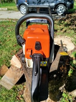 Motorová píla STIHL MS180 - 5