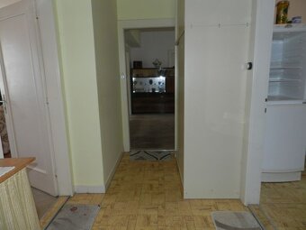 4-izbový tehlový byt v centre mesta, Rožňava - 5