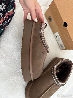 Ugg tazz - 5
