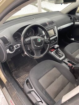 Škoda Octavia Scout DSG - 5