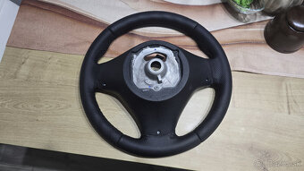 VOLANT BMW E90 E91 E92 E93 E82 M E90M M packet - 5
