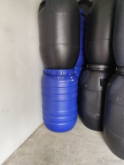 Plastové sudy srobovacie 220-240 l - 5