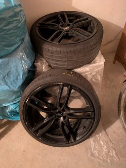 Sada disky R3 model H1, čierny lak, 19" 5x108 + Pneu GY - 5