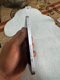 Predám iPhone 14 128gb - 5
