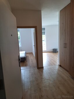 Prenájom nový 2 izbový byt, žiadne RK - 5