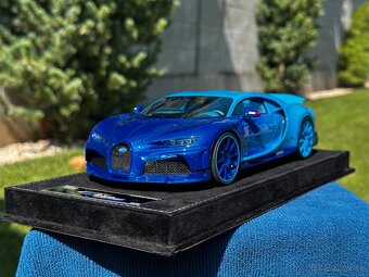 Henson Heaven / Bugatti Chiron ĹUltime 1/18 HH - 5