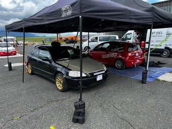 Predám Hondu Civic 6g K20 závodný špeciál - 5