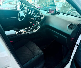 Peugeot 3008 1.6 Turbo Premium AT Pano. - 5