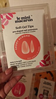 Le Mini Macaron tipy na nechty - 5