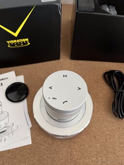Vibračný Bluetooth reproduktor - 5