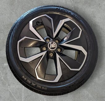 Elektrony kolesa 16 5x100 Skoda Fabia 185/55/16 - 5