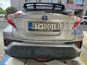 Rezervované Toyota C-HR 1.8 hybrid - 5