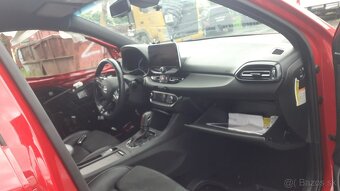 Hyundai i30 fastback 1.majitel sk pojazdne - 5