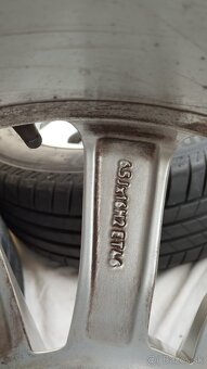 Sada elektrónov škoda s pneu Bridgestone 205/55 16 letné - 5