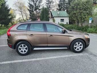 Volvo XC60 2.4D D5 AWD Summum - 5