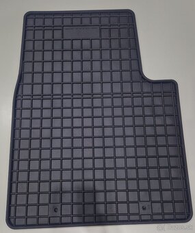 Opel Frontera 2o25 - gumenné rohože - 5