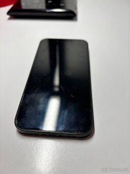 Iphone 13 mini- rozbitý - 5