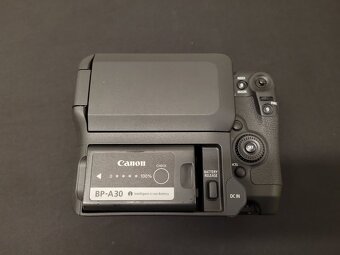 Canon C70 + RF 50mm f1.8 + Monitor - 5