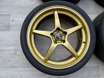 R19 KOLA OZ RACING CRONO HLT 5X114,3 235/35/ZR19 - 5