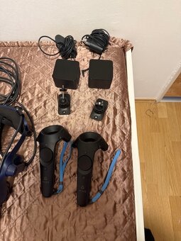 HTC Vive Pro 2 + VR HRY - 5