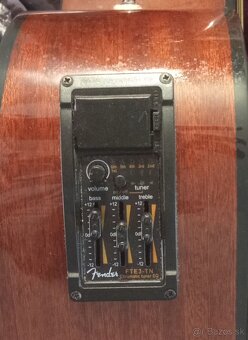 Elektroakusticka Fender - 5
