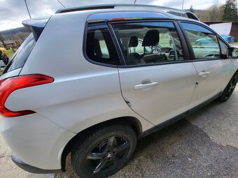 Peugeot 2008 - 5