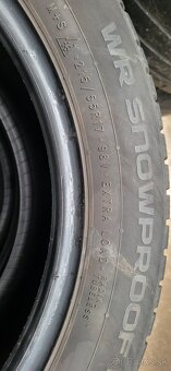 215/55R17 98V Nokian Snowproof zimné - 5