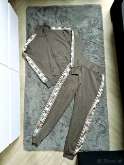 NOVE Guess teplakova a fitness suprava XS, XS/S - 5