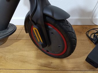 Xiaomi Mi Electric Scooter Pro 2 - 5