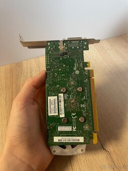 NVIDIA quadro k620 - 5
