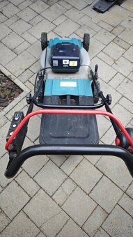 Kosačka Makita AKU - 5