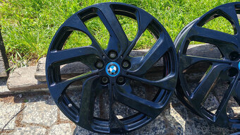 5x112 R19 --- BMW i3 - 5