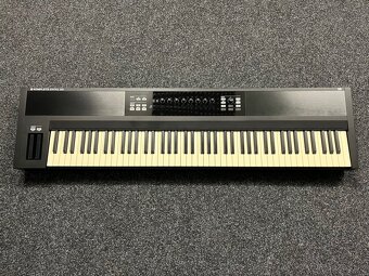 Native Instruments Kontrol S88 Mk1 - 5