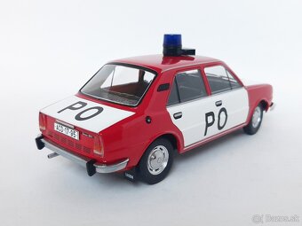1:18 - Škoda 105 L - hasiči (1976) - Triple 9 - 1:18 - 5