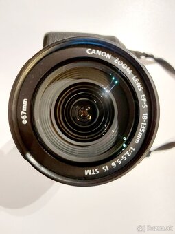 Canon EOS 70D s objektívom EF-S 18-135 mm - 5