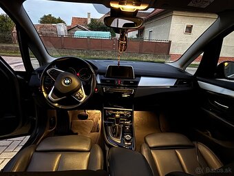 BMW - 5