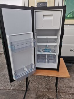 Predam kompresorovu chladnicku do autokaravanu a privesu - 5