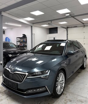 Skoda Superb Laurin&Klement 2.0TDI 147 Kw 4x4 - 5