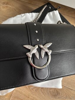 Pinko kožená kabelka - 5