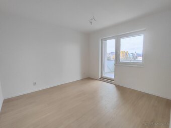 Na predaj moderný 2-izbový byt v Rezidencii Majakovského, L - 5