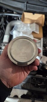 1.8t wiseco pistons - 5