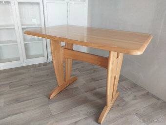 Dubový stôl + 3 stoličky - 5
