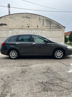 Fiat Croma 1.9 JTD - 5