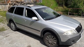 Škoda Octavia Scout - 5