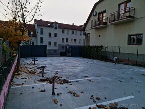 Prenajom parkovacieho miesta - BA Rača Baronka - 5