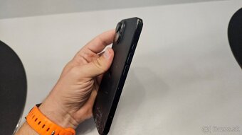 Apple iPhone 15 - rozbitý, zablokovaný, nájdený, na diely - 5
