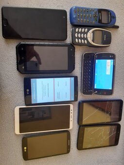 Predám mobily na náhradné diely - 5